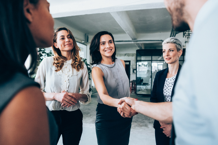 Image related to Retaining clients and attracting new ones, in three easy steps